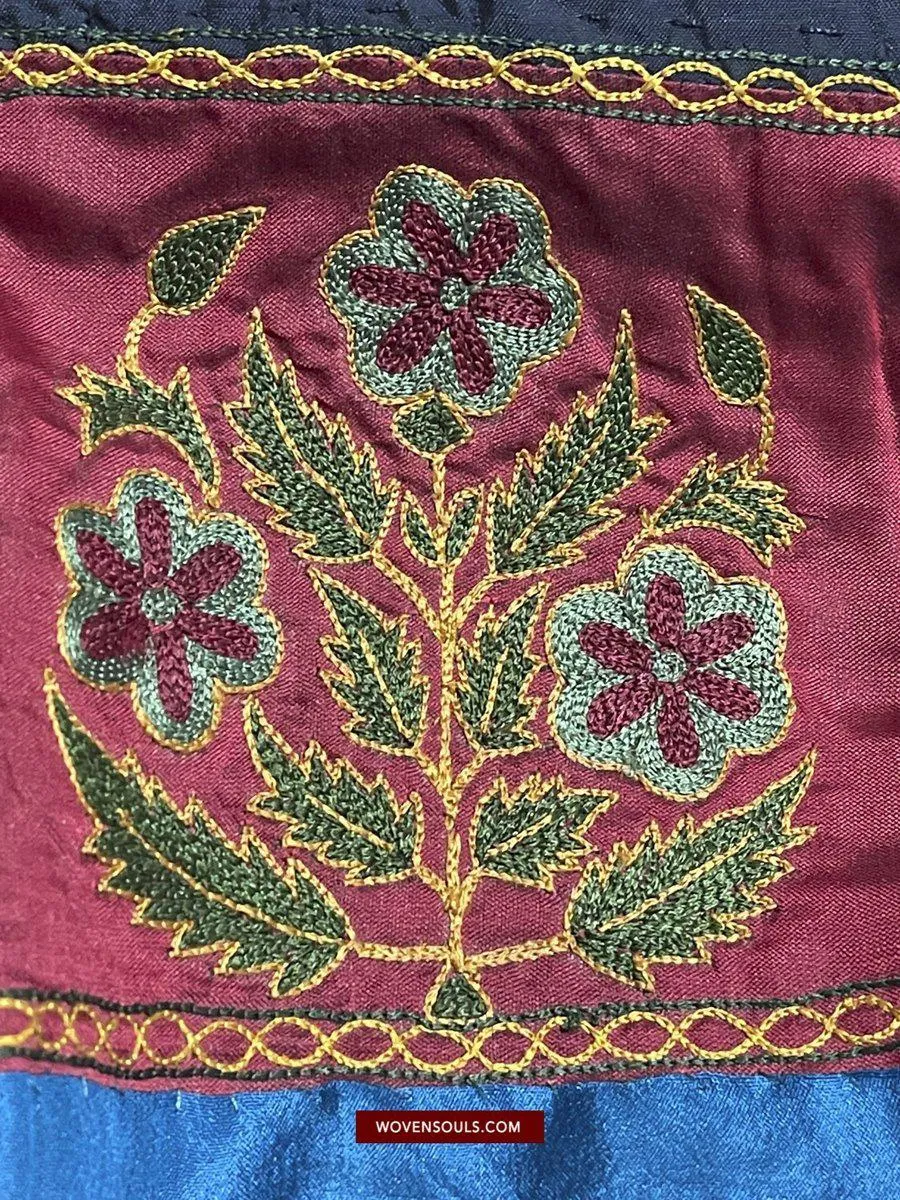 1541 SOLD Old Jain Pichvai Silk Mochi Embroidery Art  - Lord Mahavir