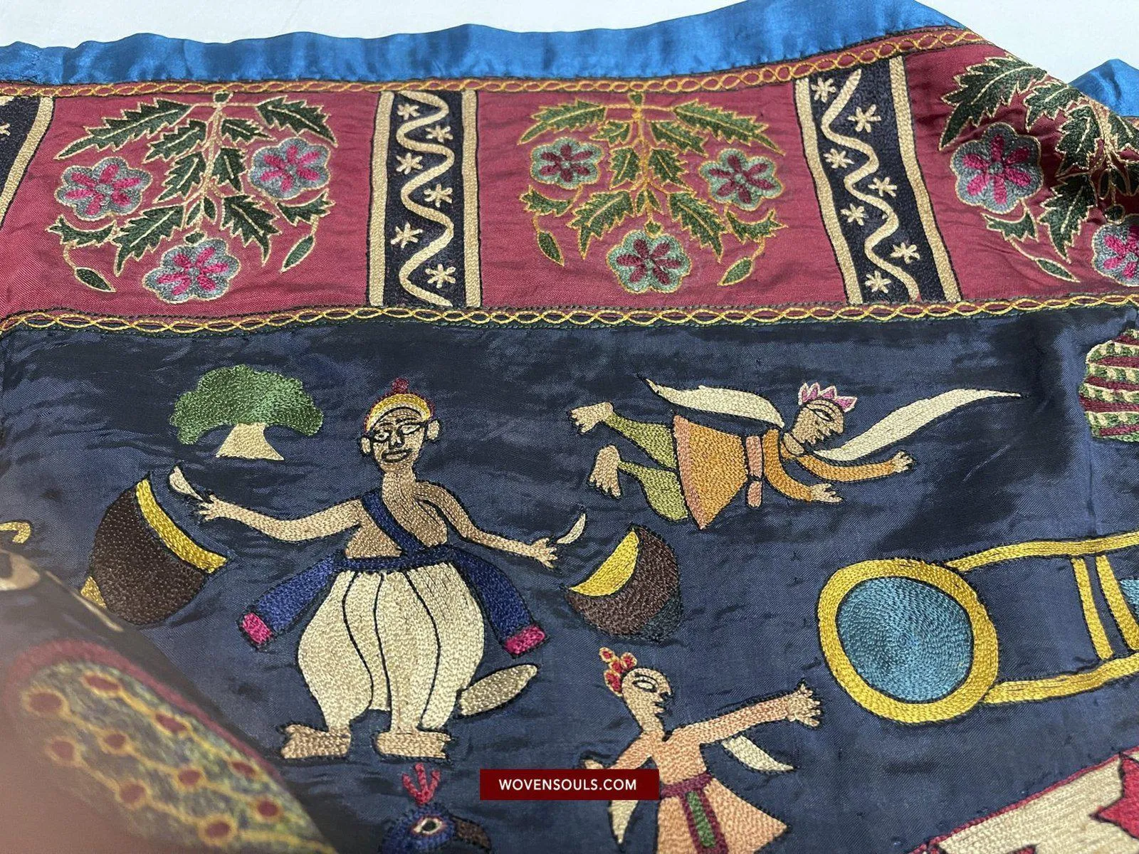 1541 SOLD Old Jain Pichvai Silk Mochi Embroidery Art  - Lord Mahavir