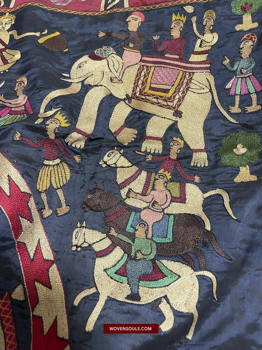 1541 SOLD Old Jain Pichvai Silk Mochi Embroidery Art  - Lord Mahavir