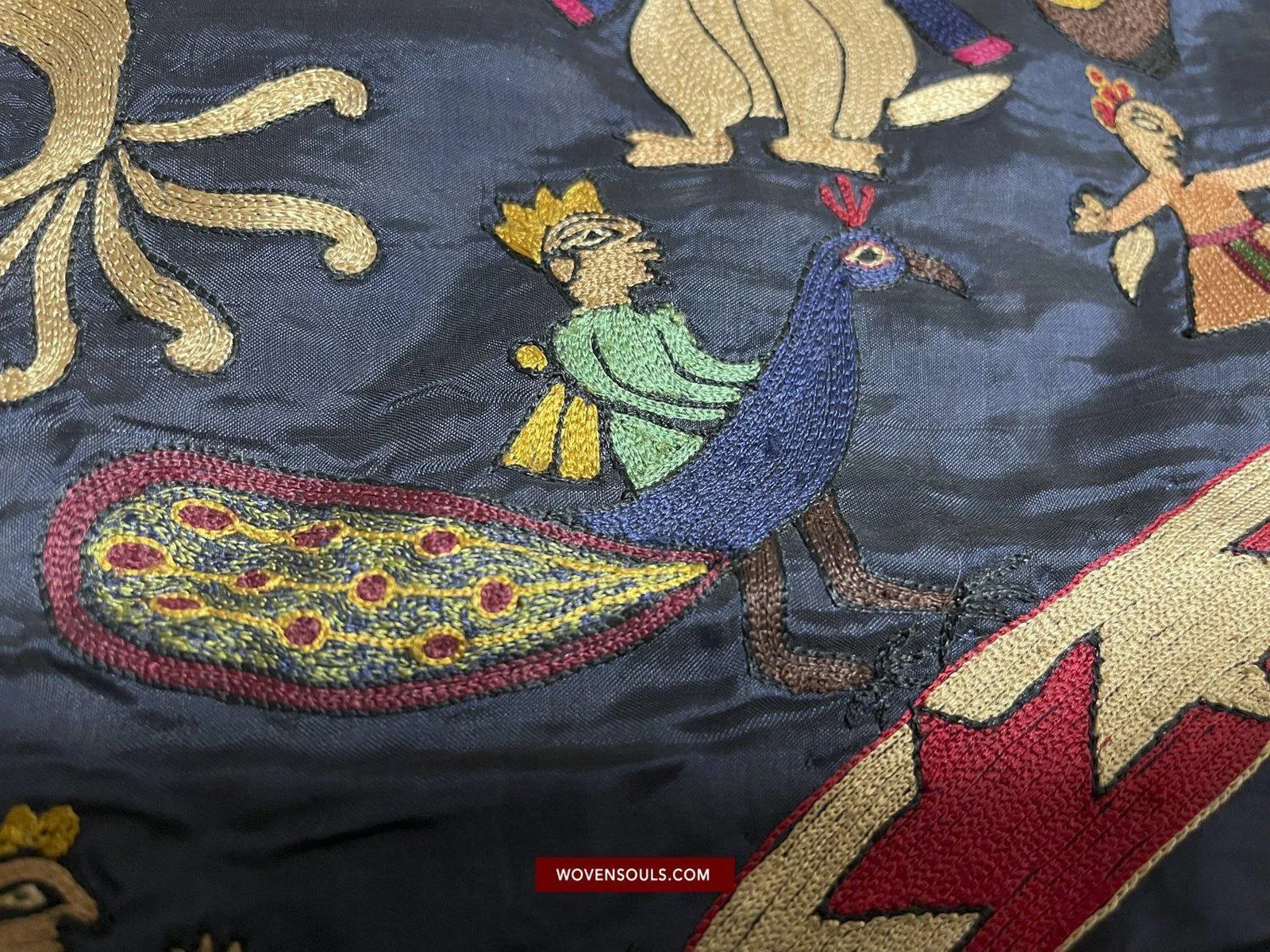 1541 SOLD Old Jain Pichvai Silk Mochi Embroidery Art  - Lord Mahavir