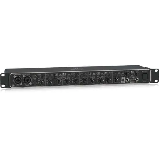 Behringer U-PHORIA UMC1820 Interface