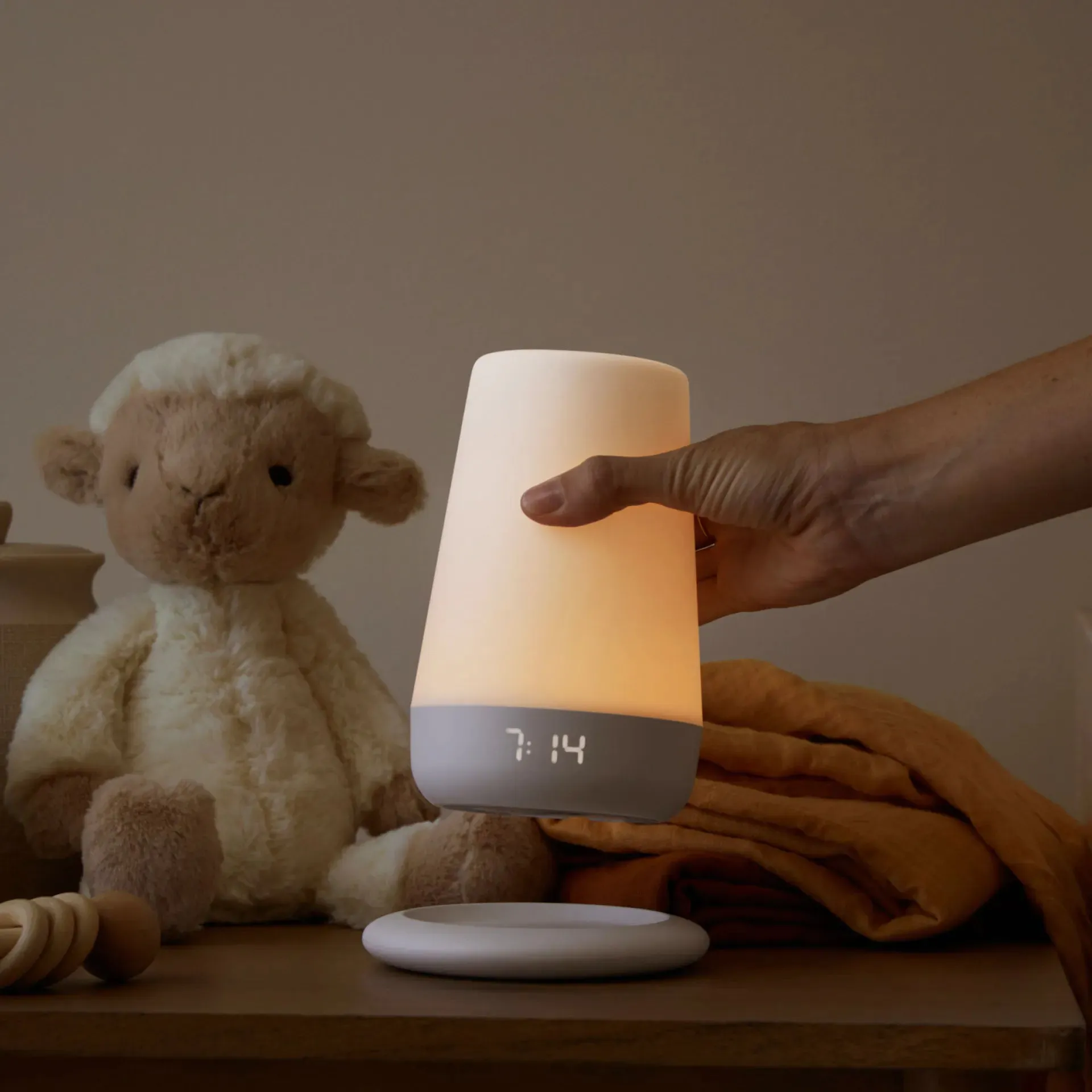 Hatch Rest Plus  2nd Gen Nightlight, Sound Machine