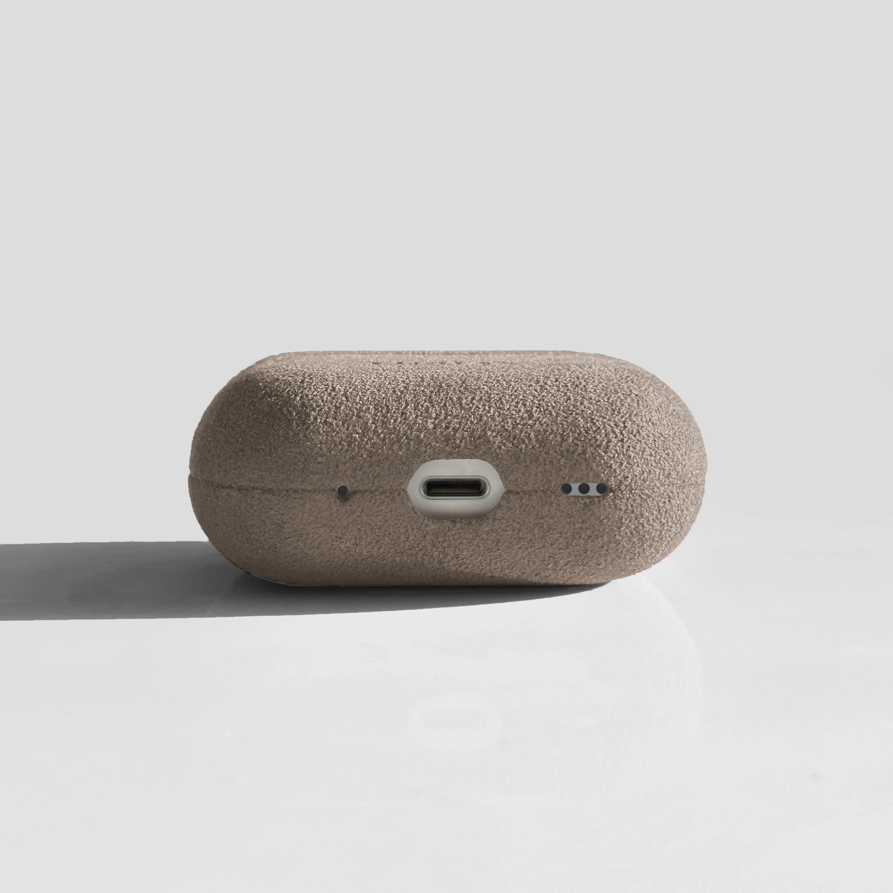 The AirPods Pro Case - Malibu Beige