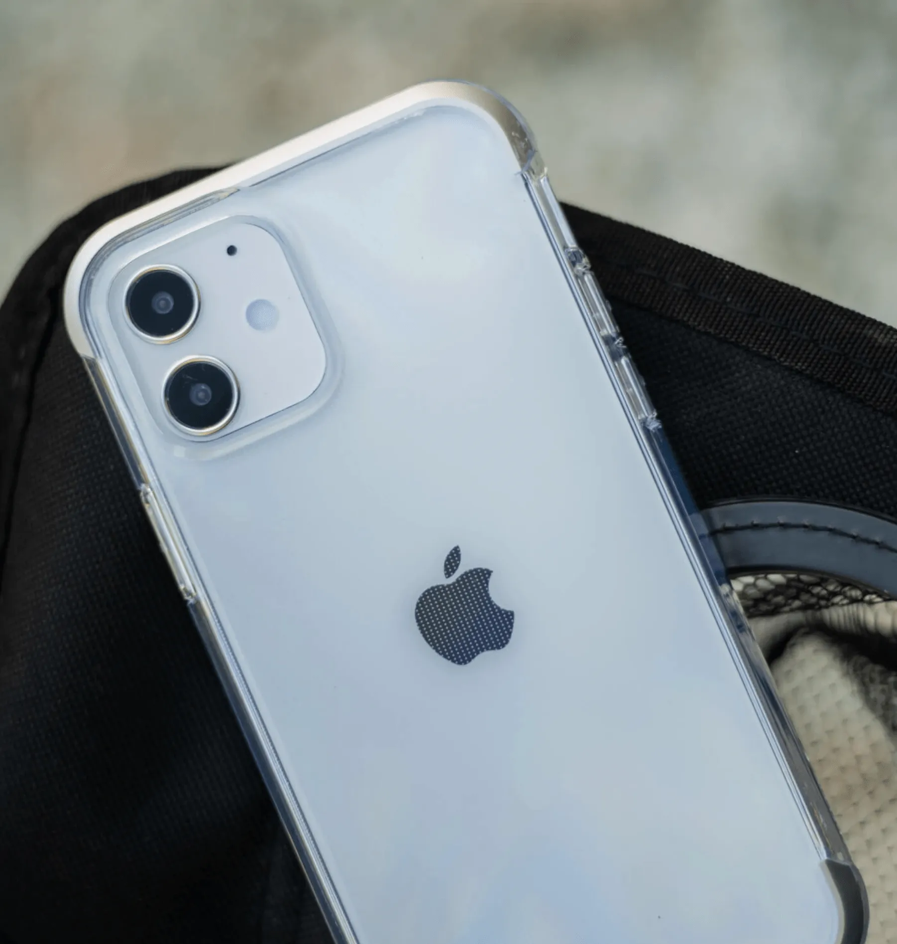 X-DORIA DEFENSE CLEAR IPHONE 12